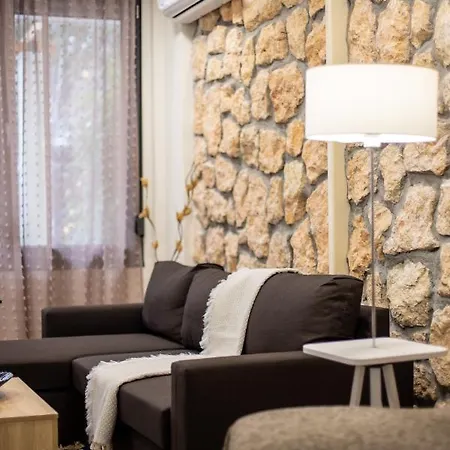 Maison D' Alice 1 Apartment