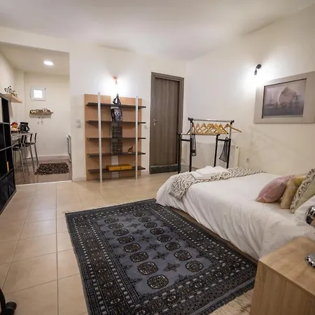 Maison D' Alice 1 * Tríkala