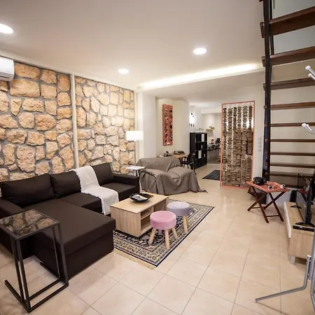 Maison D' Alice 1